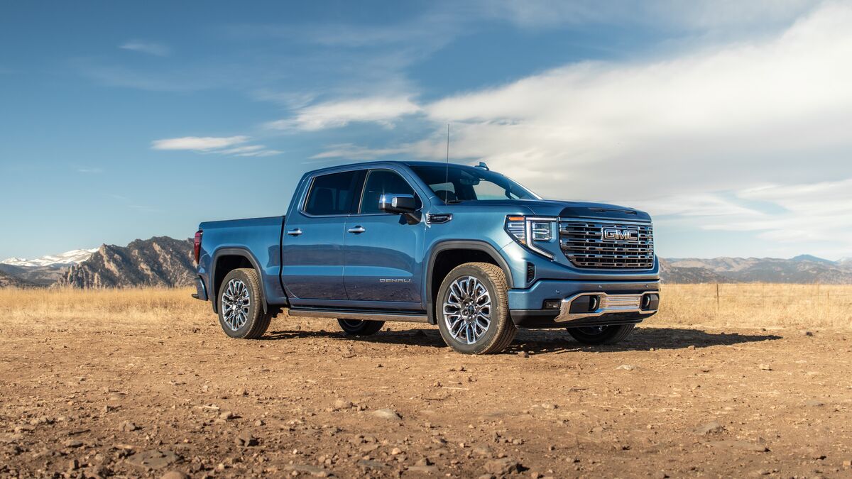 GMC Sierra 1500 wide 3 quarter view
