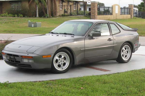 1986 Porsche 944 Turbo