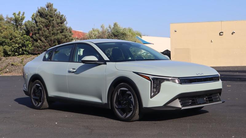2025 Kia K4 EX