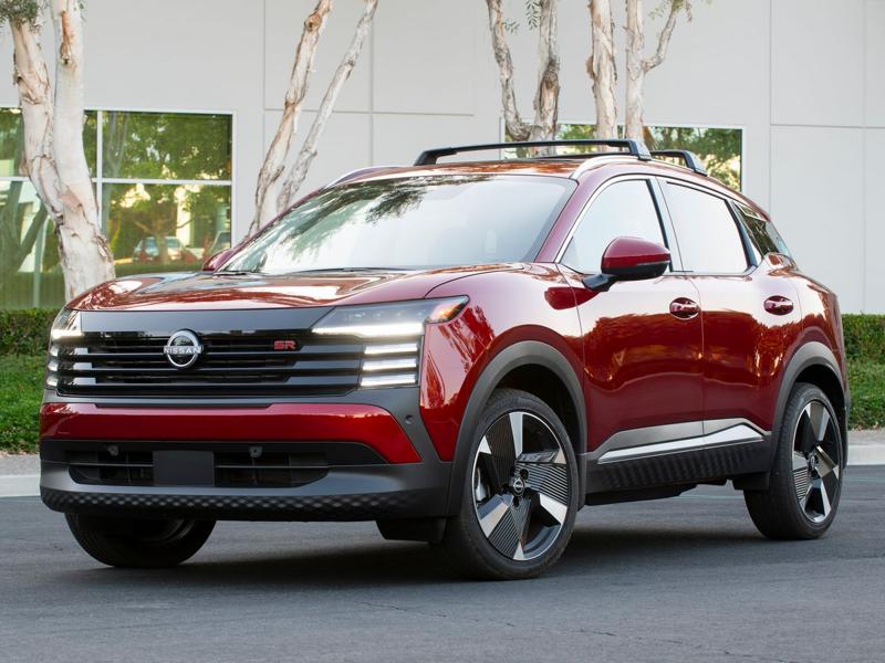 2025 Nissan Kicks SR