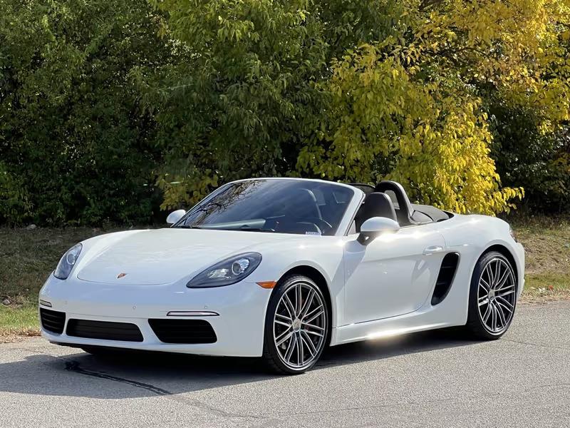 Porsche 982 Boxster