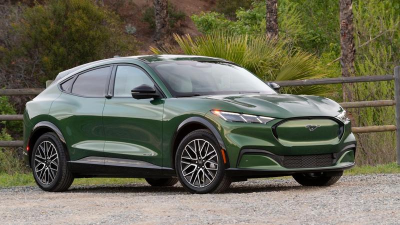 2025 Ford Mustang Mach-E