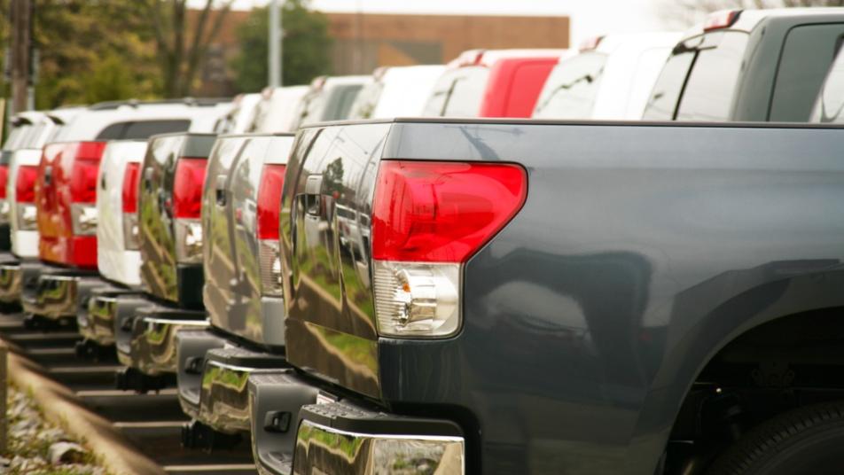 Buying a Car: How Do You Know a Car’s In-Service Date?