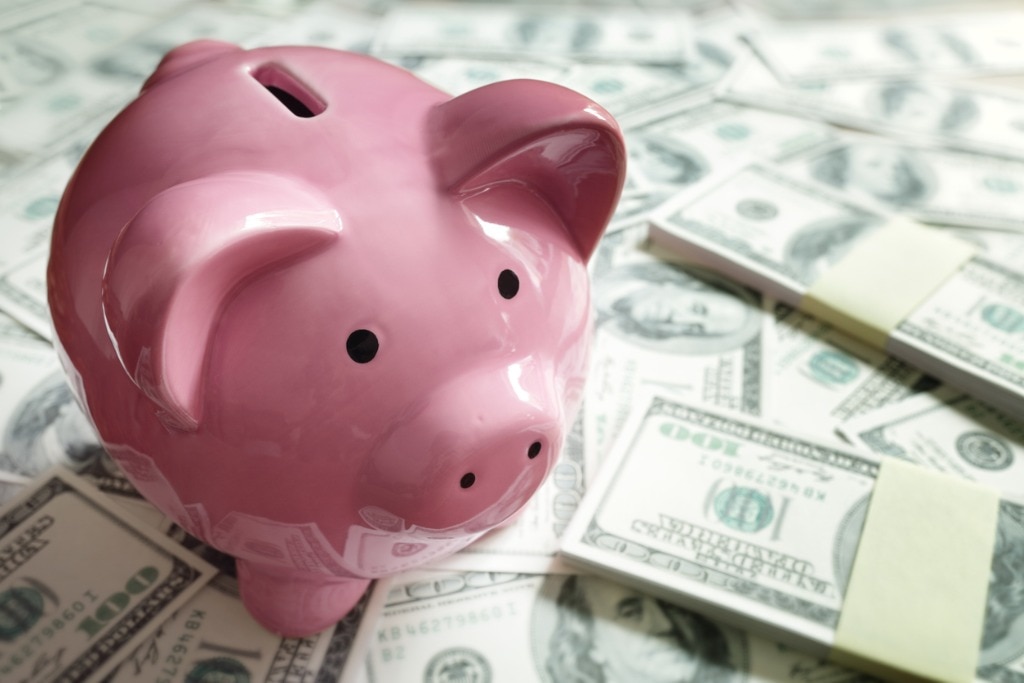 Is It Suspicious to Buy a Car With Cash