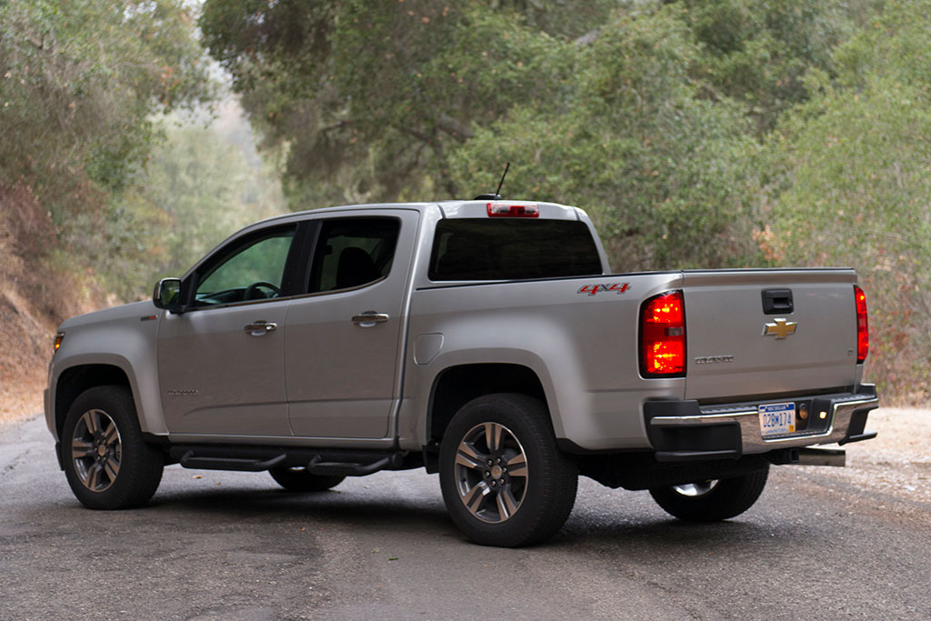 2019 Chevrolet Colorado Review - Autotrader