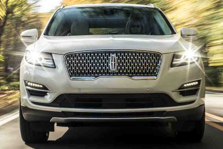 2019 Lincoln MKC vs. 2020 Lincoln Corsair What's the Difference? Autotrader
