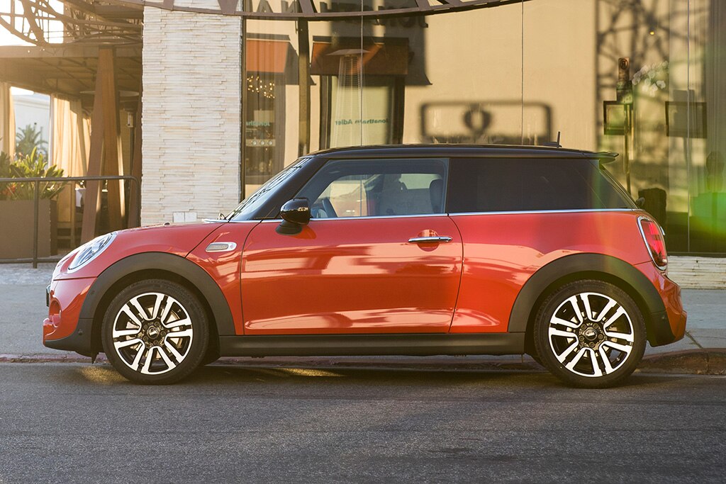 2020 Mini Cooper Review - Autotrader