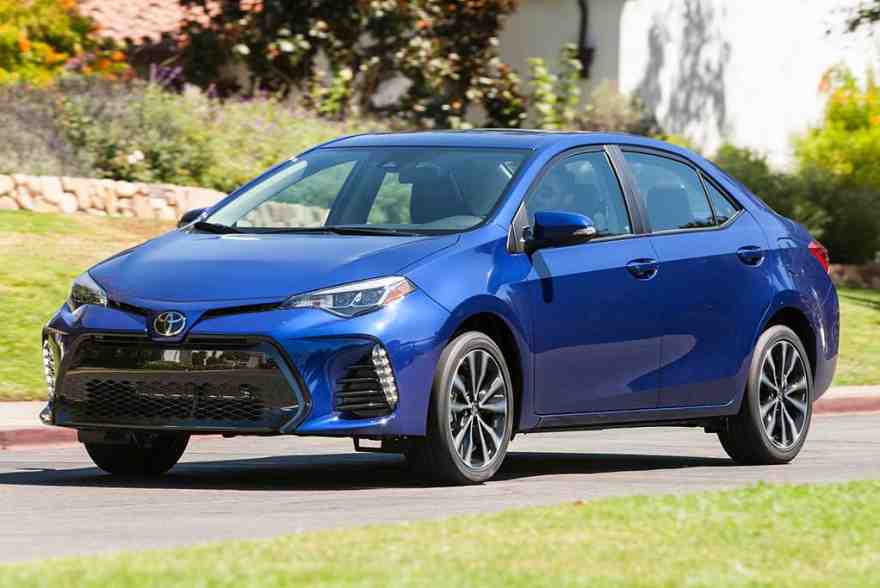2019 vs. 2020 Toyota Corolla What's the Difference? Autotrader