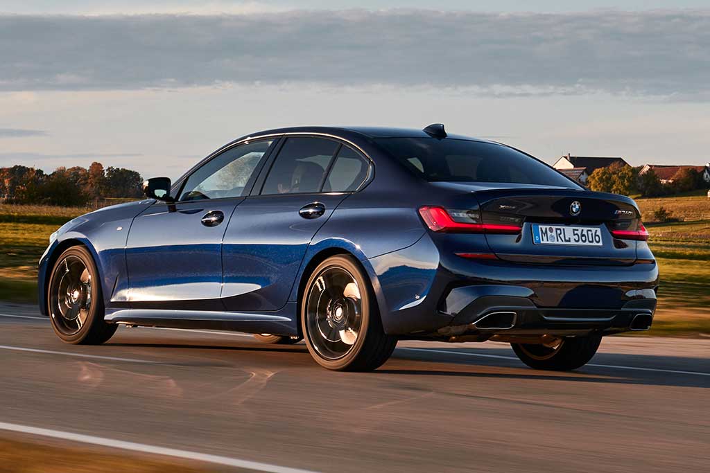 2020 BMW 3 Series Review - Autotrader