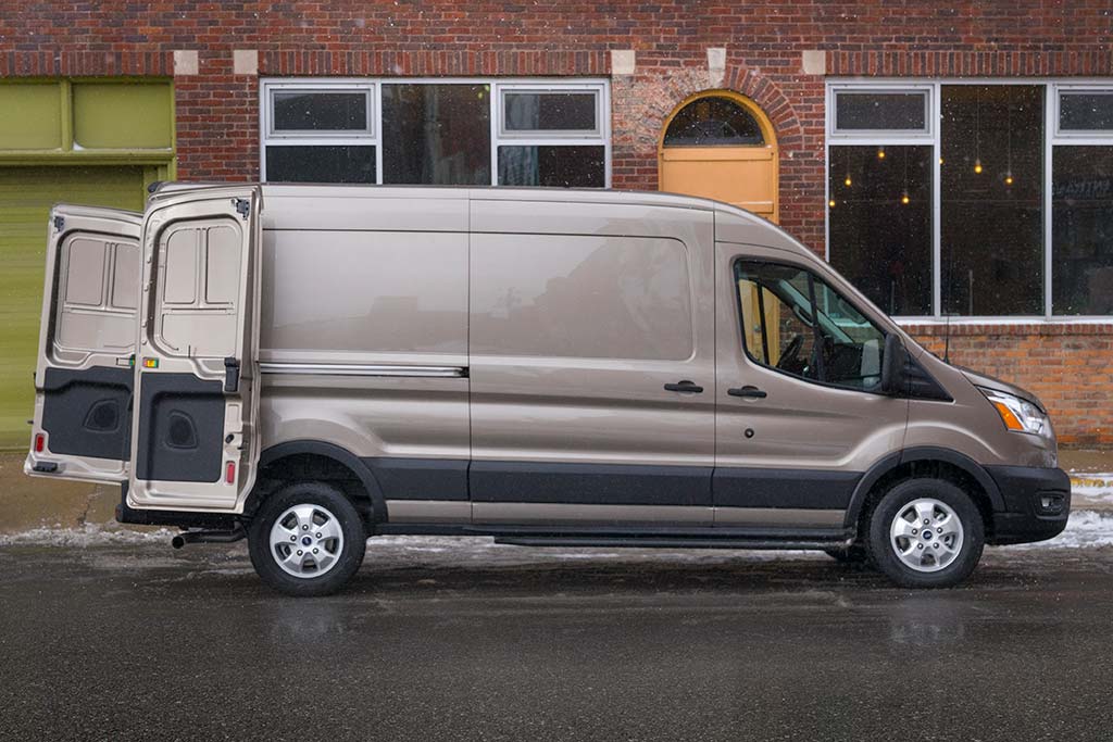 2020 Ford Transit Review - Autotrader