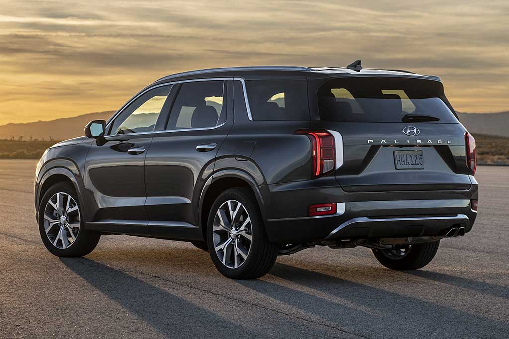 Hyundai Palisade and Kia Telluride are getting a slight price