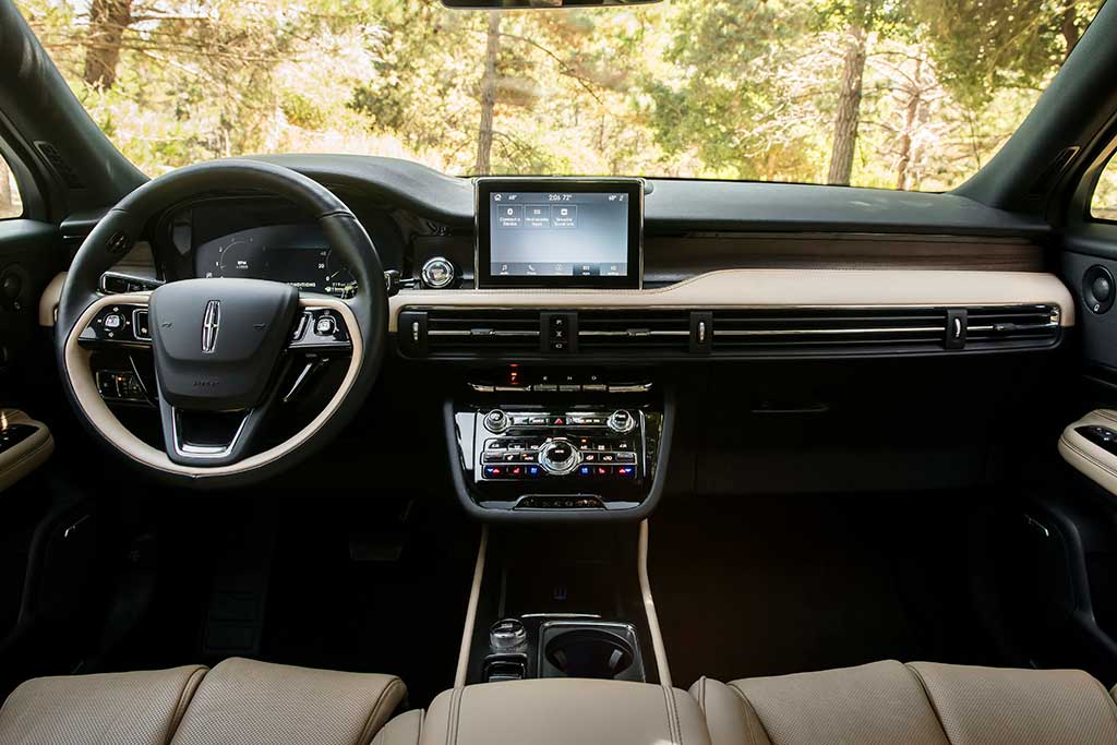 2019 Lincoln MKC vs. 2020 Lincoln Corsair What's the Difference? Autotrader