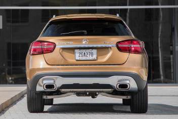 Mercedes Benz Gla Class Review Autotrader