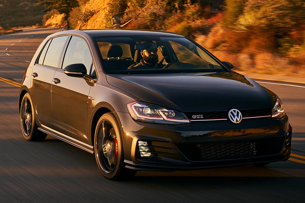 2020 Volkswagen Golf: This Is It, The All-New 8th Gen Model (Updated)