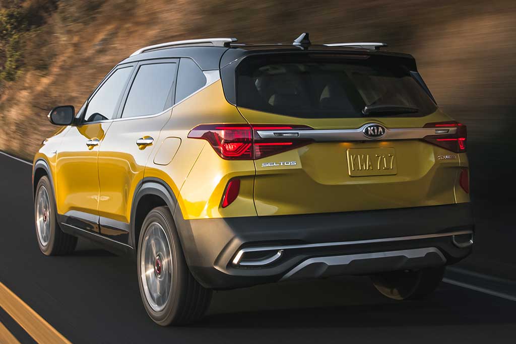 2021 Kia Seltos vs. 2020 Kia Sportage What's the Difference? Autotrader