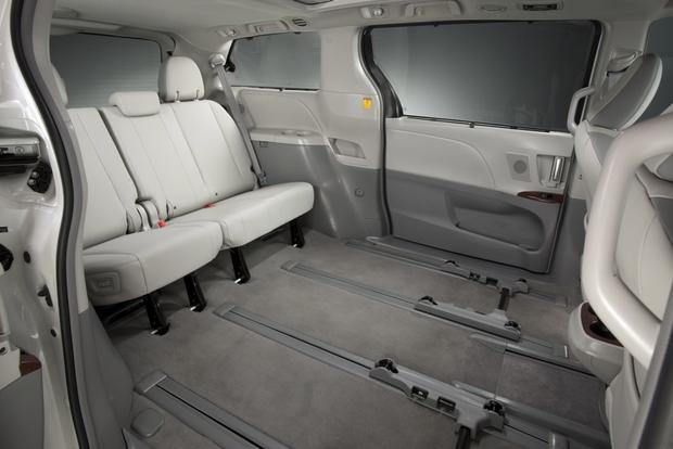 2013 toyota sienna xle awd