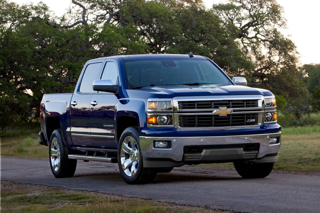 2014 Chevrolet Silverado 1500 en Imperial Blue Metallic.
