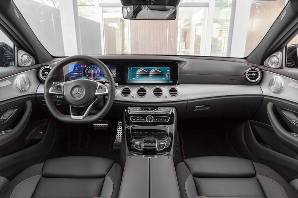 16 Vs 17 Mercedes Benz E Class What S The Difference Autotrader