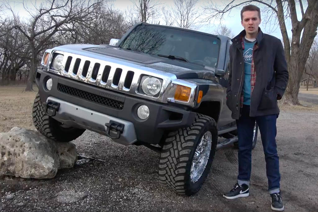 Video | The Hummer H3 Is Much Better Than You Think - Autotrader