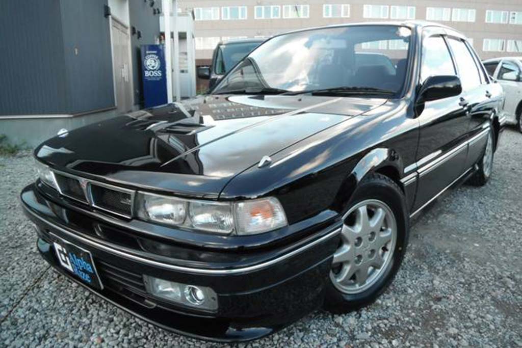 The Mitsubishi Galant Vr 4 Is An Ultra Cool Unknown Fast Sedan Autotrader