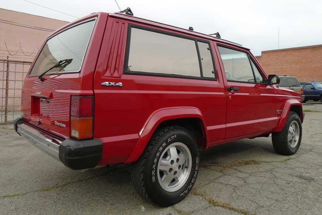 Jeep cherokee pioneer