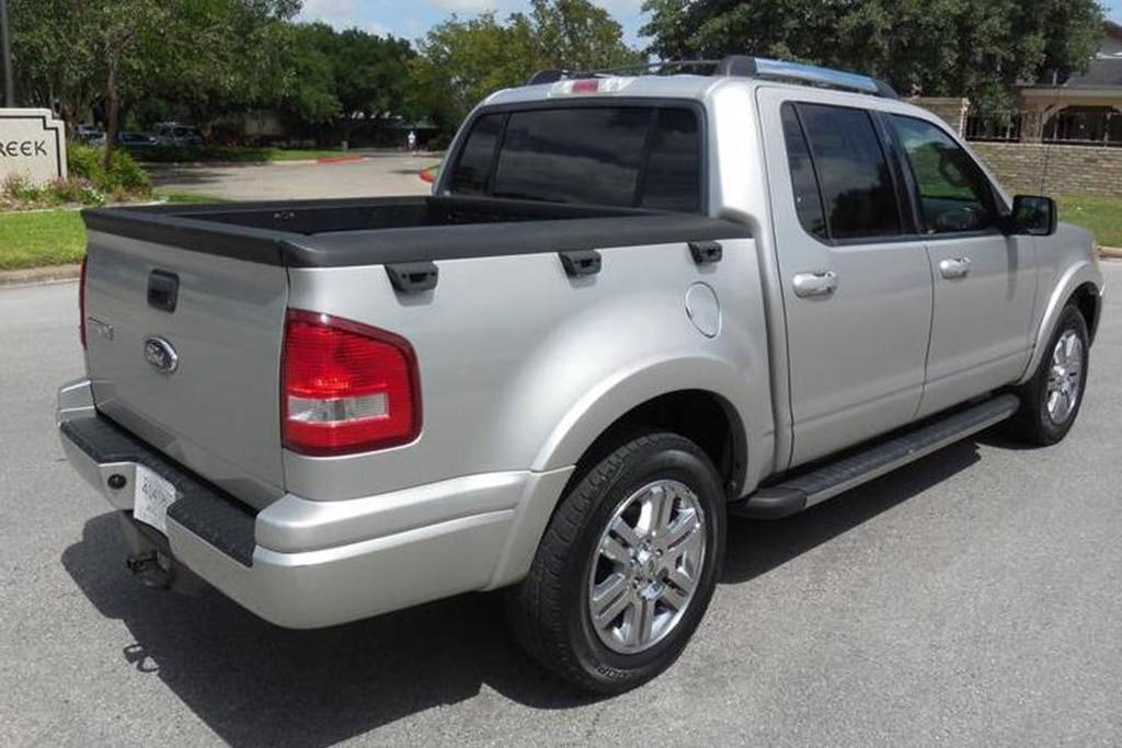 ford explorer sport trac 2020 precio