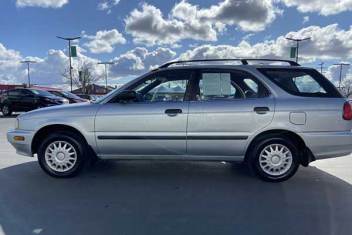 Autotrader Find: Rare 1998 Suzuki Esteem Wagon - Autotrader