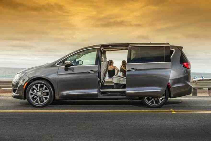 5 Great Used Minivans Under 30,000 for 2020 Autotrader