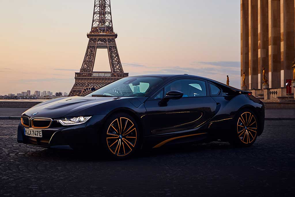 2020 BMW i8 Review - Autotrader