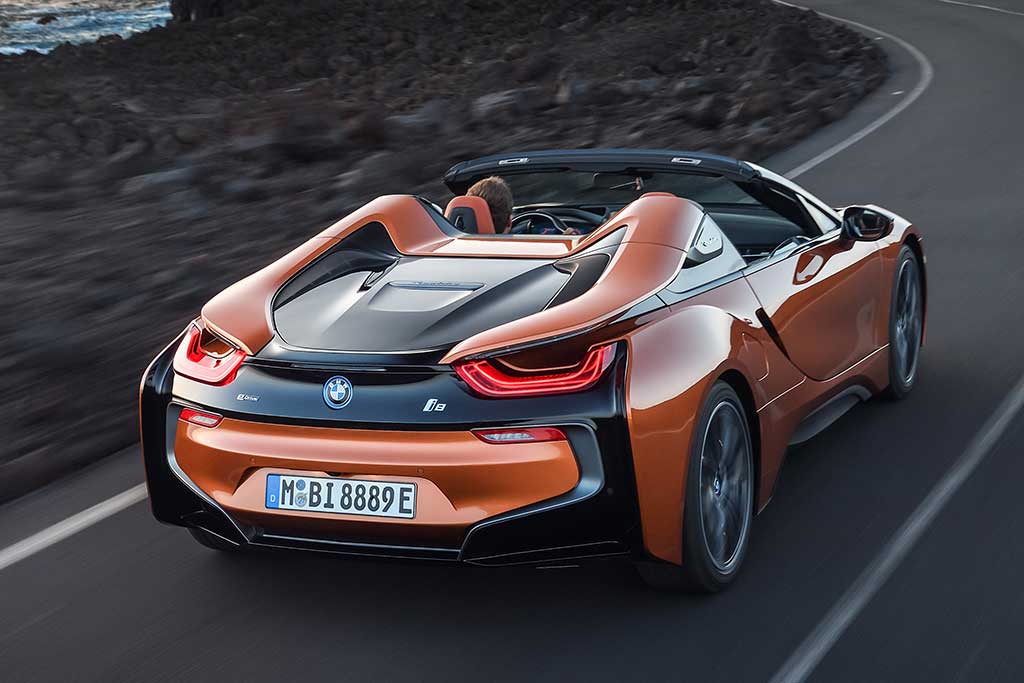 2020 BMW i8 Review, Pricing, and Specs