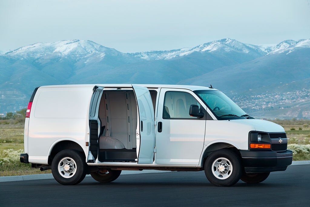 2020 Chevrolet Express Review - Autotrader