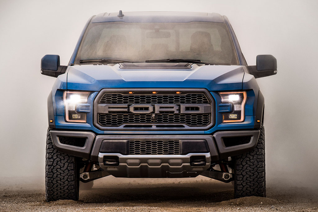 2020 Ford F-150 vs. 2020 Toyota Tundra: Which Is Better? - Autotrader
