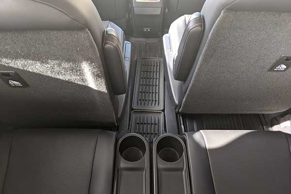 Video The Third Row In The Lexus RX 350 L Is Impossibly Small 