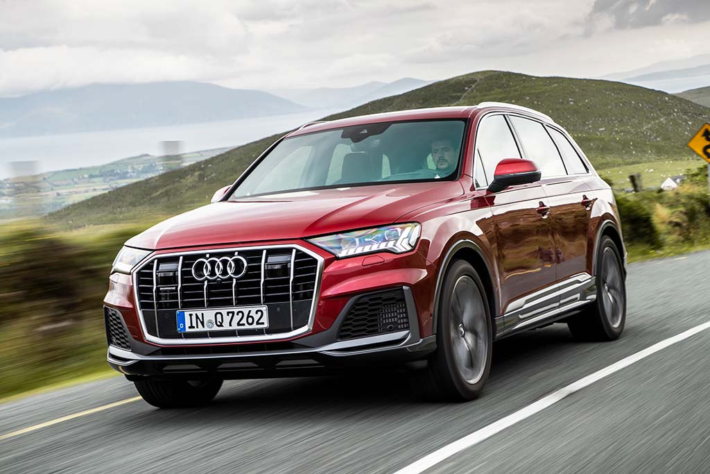 Audi's Q7 Is So Old It's Getting A Second Facelift