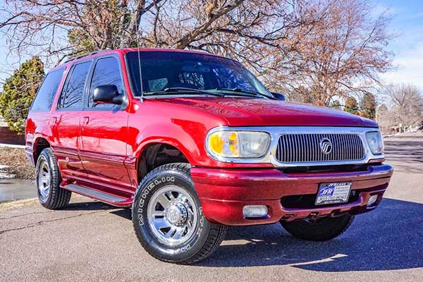 5 Common 1990s Suvs That You Should Buy And Take Off Road Autotrader