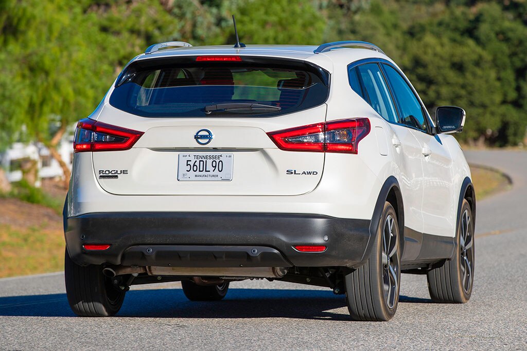 2020 Nissan Rogue vs. 2020 Rogue Sport What's the Difference? Autotrader