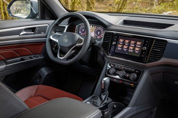 Research 2021
                  VOLKSWAGEN ATLAS CROSS SPORT pictures, prices and reviews