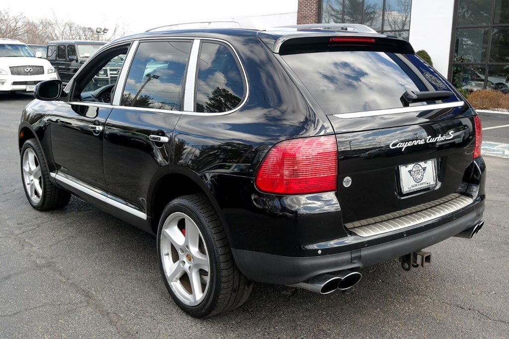 Discover 46+ images how many miles can a porsche cayenne last In