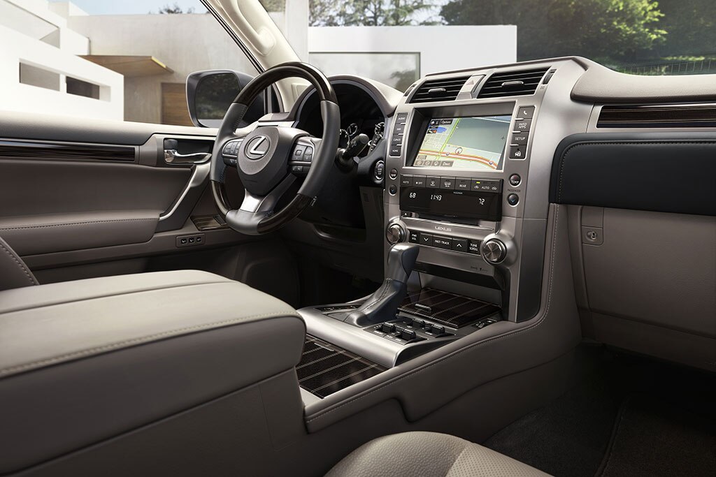 2020 Toyota 4Runner vs. 2020 Lexus GX 460: What's the Difference