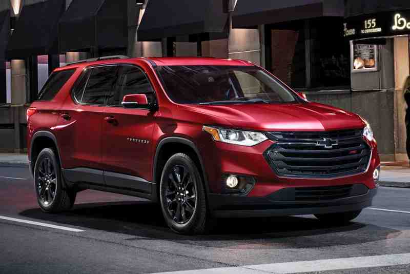 2021 chevrolet traverse review autotrader
