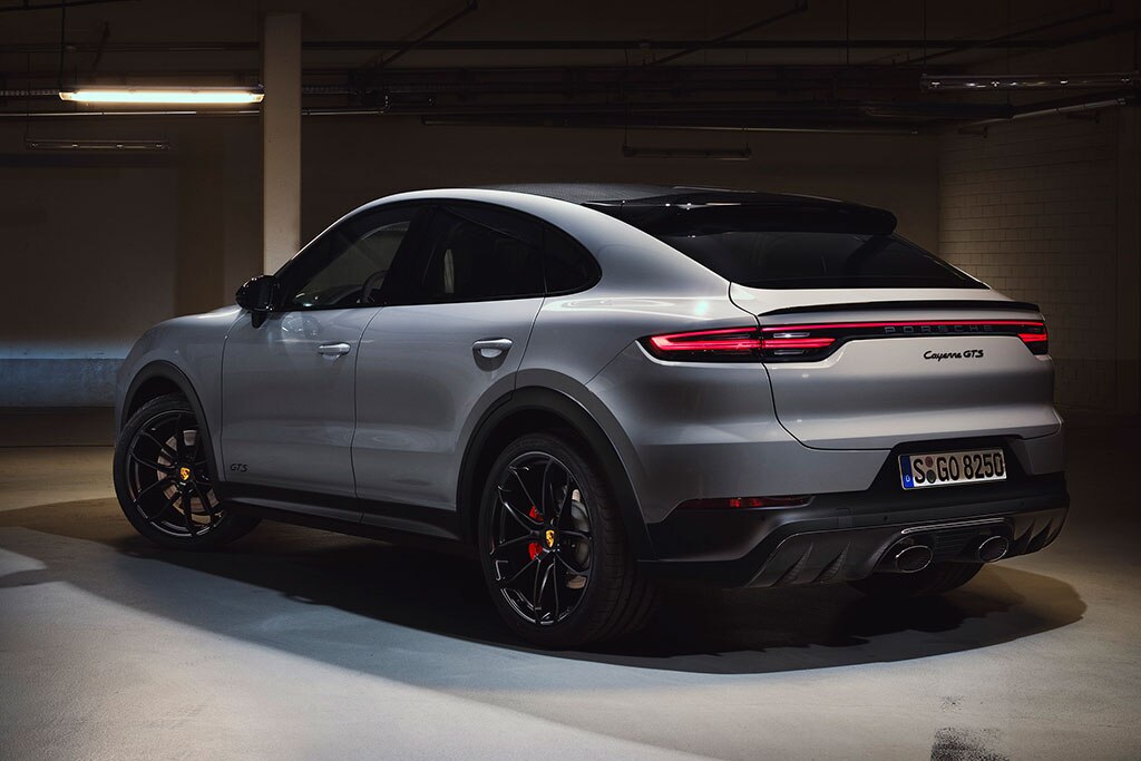 2021 porsche cayenne gts and gts coupe first look
