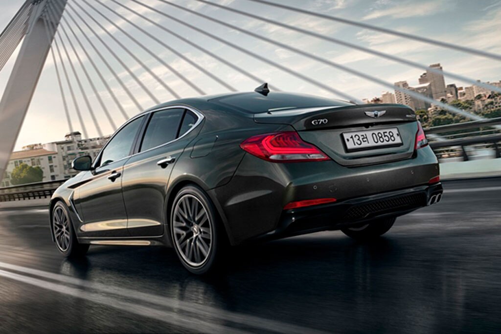 2021 Genesis G70 Review - Autotrader