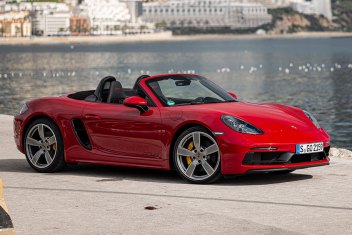 21 Porsche 718 Boxster Review Autotrader