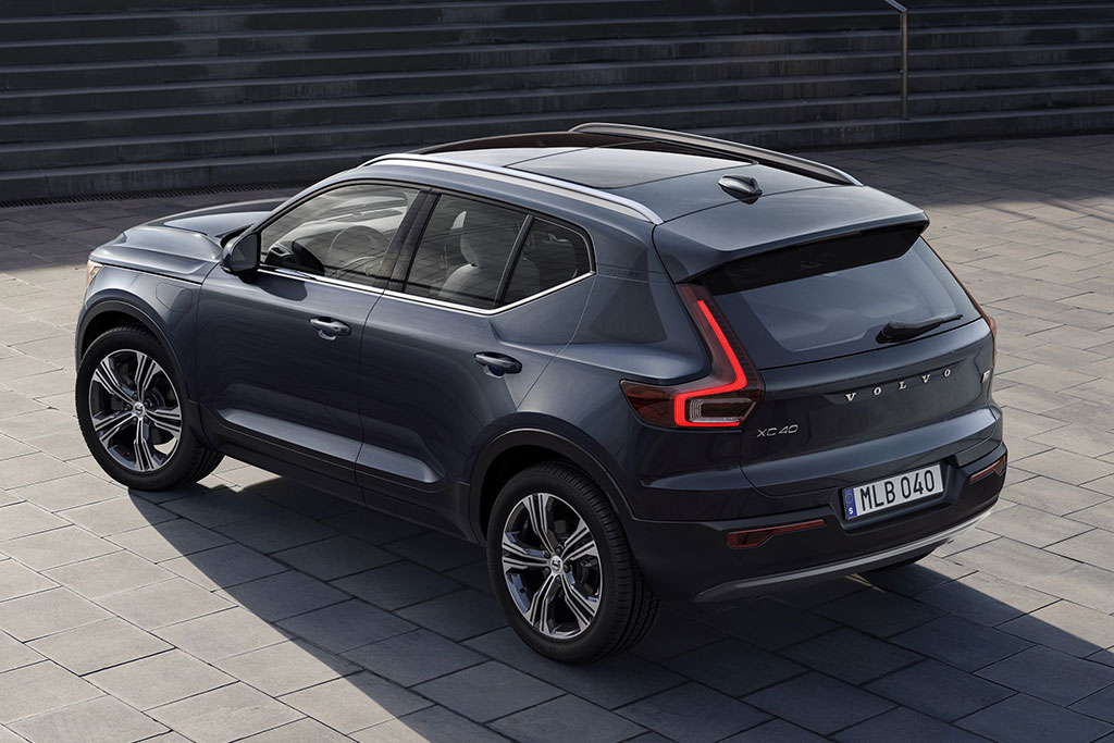 2021 Volvo XC40 Review Autotrader