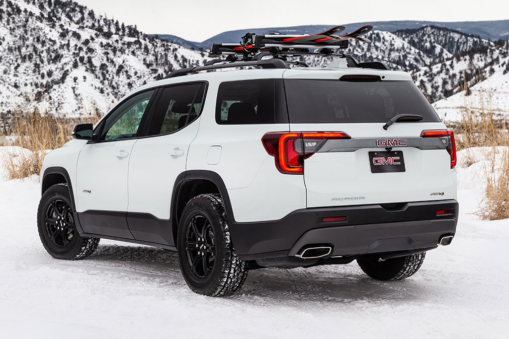 2021 GMC Acadia Review - Autotrader