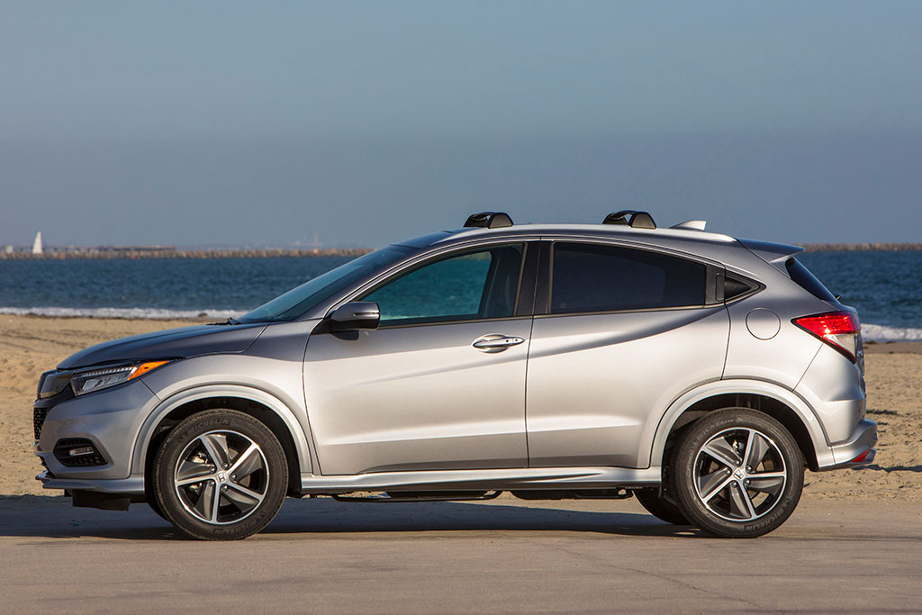 2021 Honda HR-V Review - Autotrader