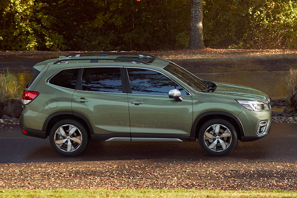 2021 Subaru Forester Profile in Green
