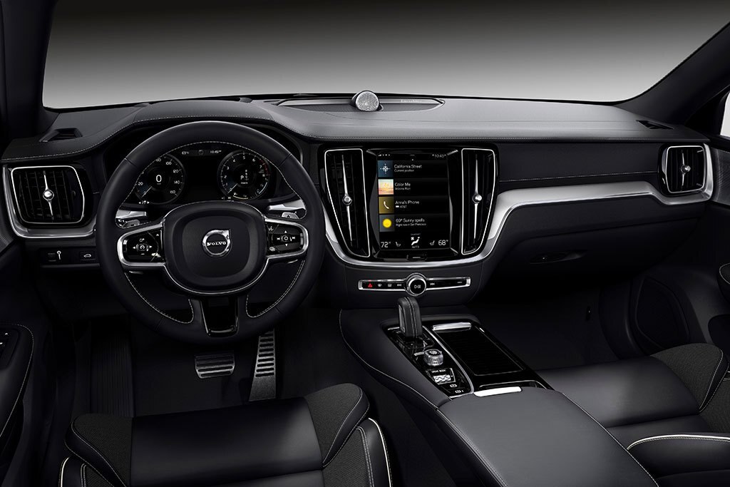 2021 Volvo S60 Review - Autotrader