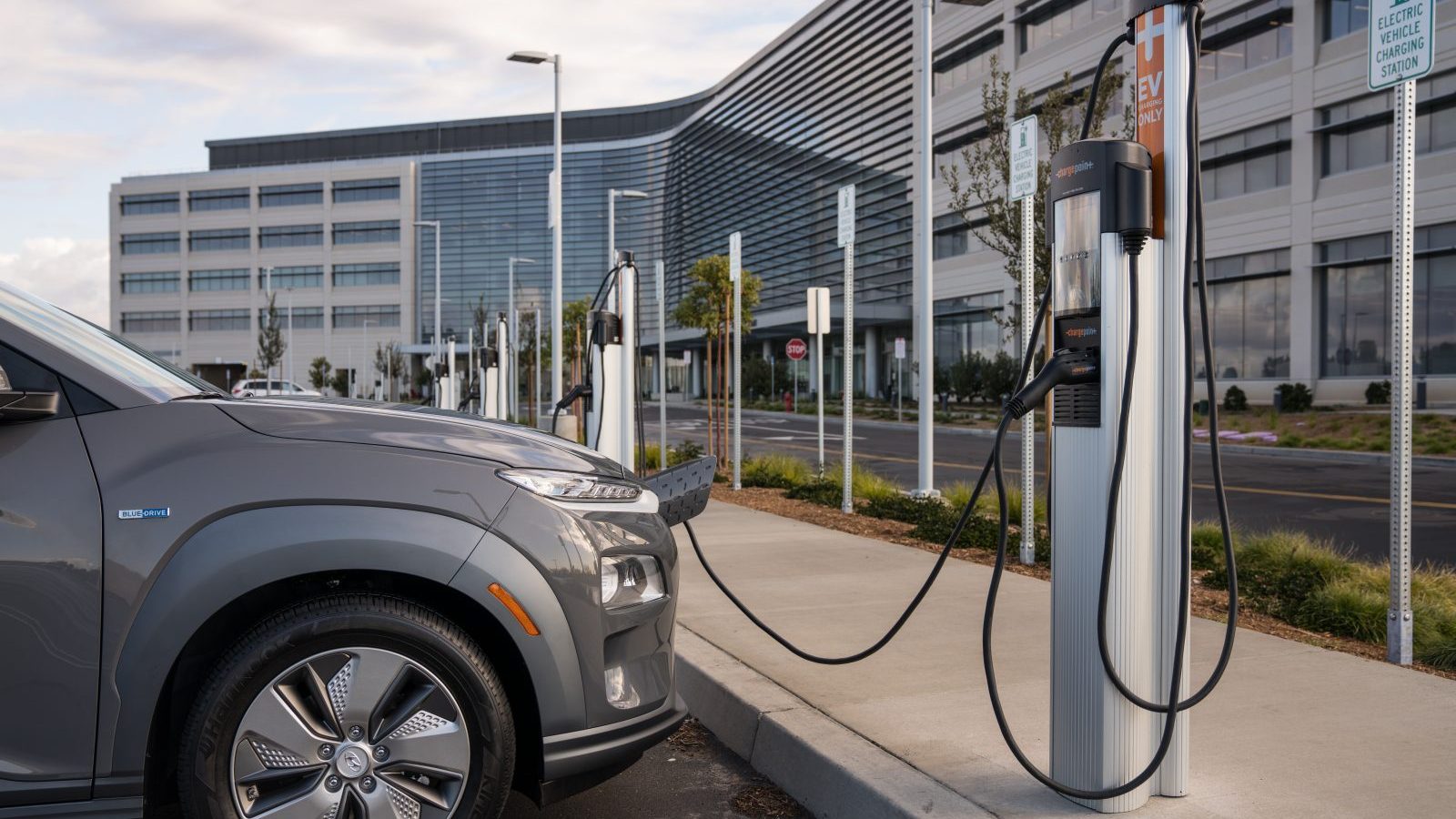 Is it Safe to Charge Your Electric Car in the Rain? Autotrader