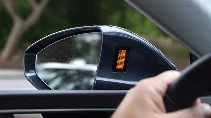 What is Blind-Spot Monitoring and How Does it Work? - Autotrader